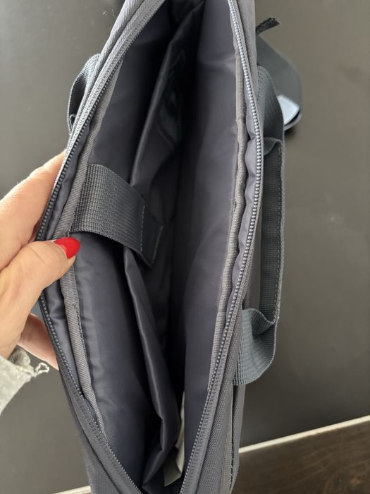 Mala/bolsa HP para portátil 14” / 15,6” — Azul escuro