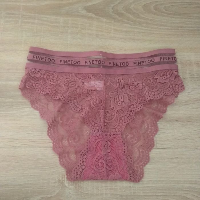 XS/S Finetoo majteczki koronkowe
