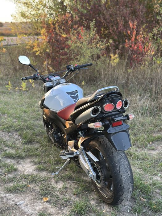Продам SUZUKI GSR 600