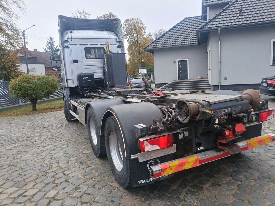 Scania R 560 6x4  Scania R560 hakowiec 6x4