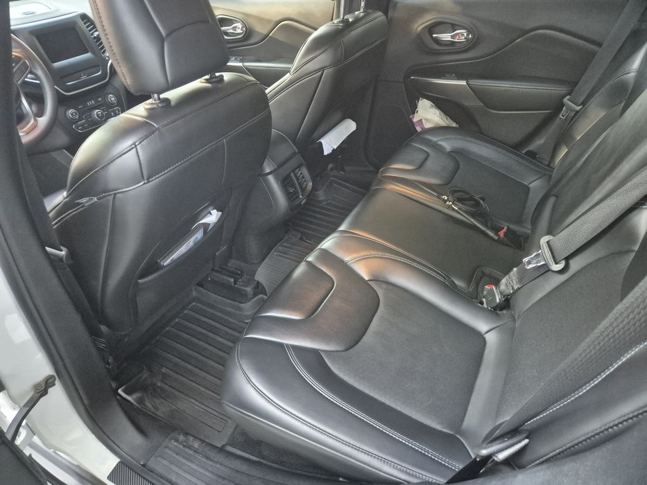 Jeep Cherokee 2019 2.4