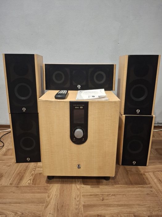 Домашний кинотеатр SVEN 5.1с сабвуфером ( полный комплект)   5000гр.