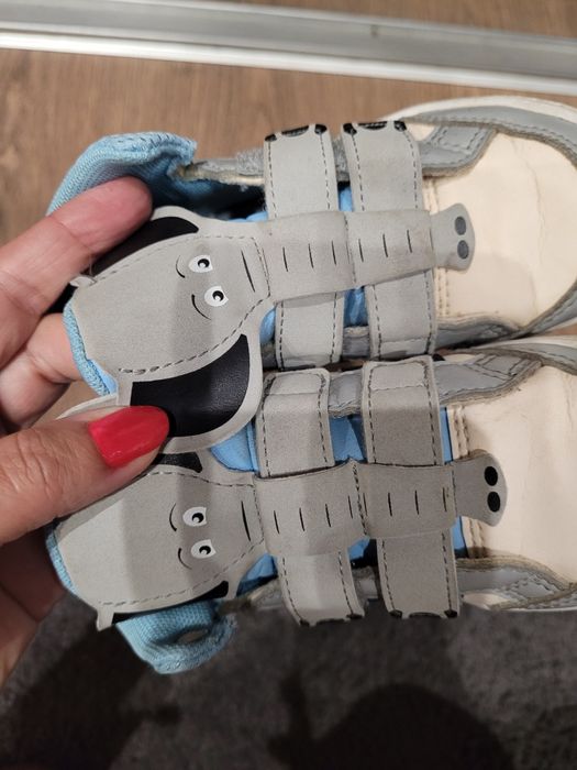 Adidasy adidas neo label słoniki 24