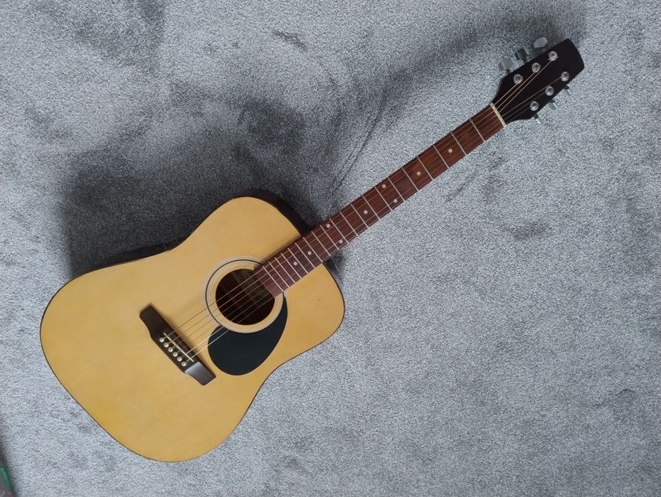 Gitara akustyczna Marita, dreadnought
