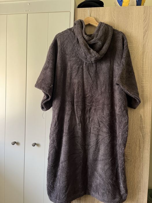 Poncho de surf da Pacifique Sud