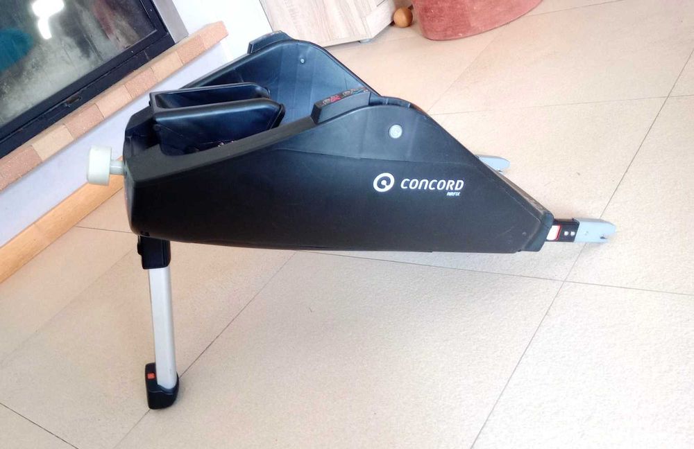 Carrinho Trio Concord Neo + isofix + capa chuva