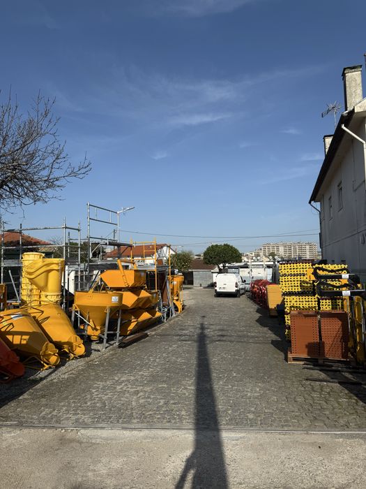 Escora/prumo reforçado 4mts 56mm novo