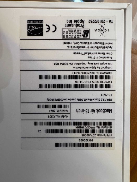 Macbook Air 13", i5, 8GB RAM, 256 GB Dysk SSD, model A2179 -stan ideal
