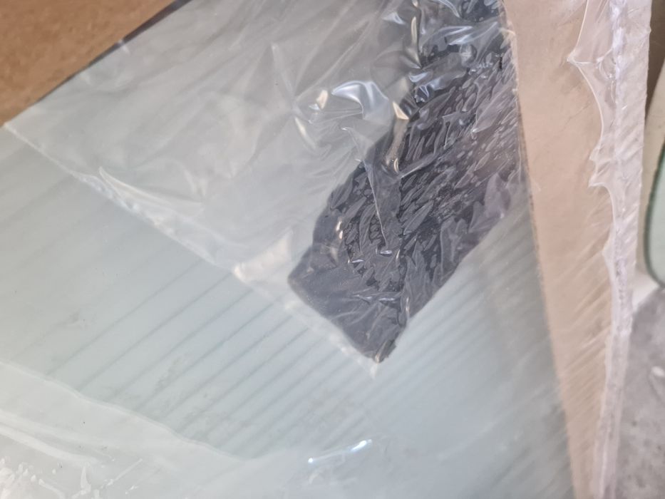 Drzwi przesuwne, ścianka działowa szklana styl loftowy