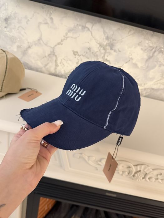 Кепка бейсболка miu miu