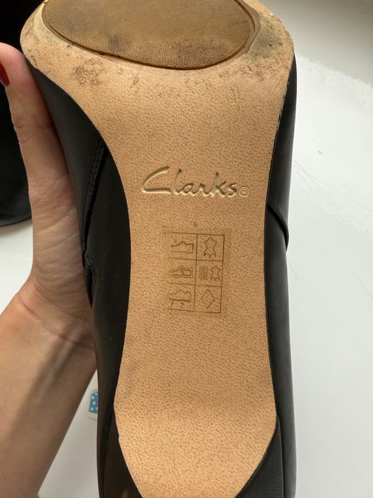 Ботильйони clarks натуральна шкіра