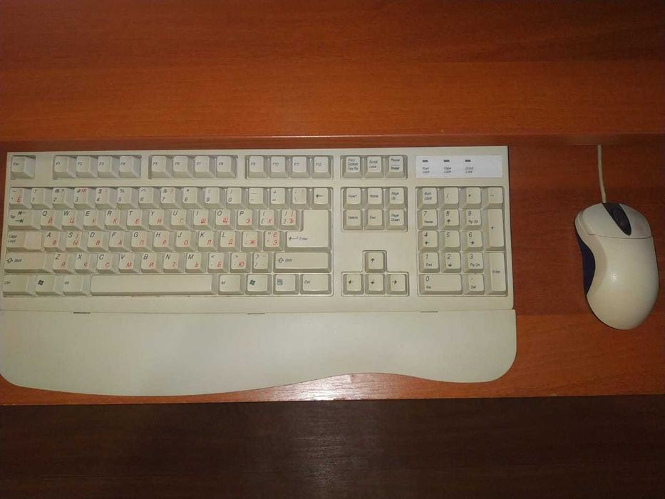 Настольный ПК Windows 7 Pentium 4