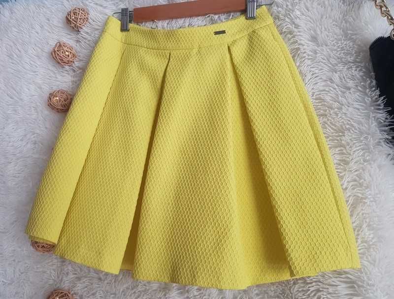 Piękna żółta spódniczka rozmiar M(38)