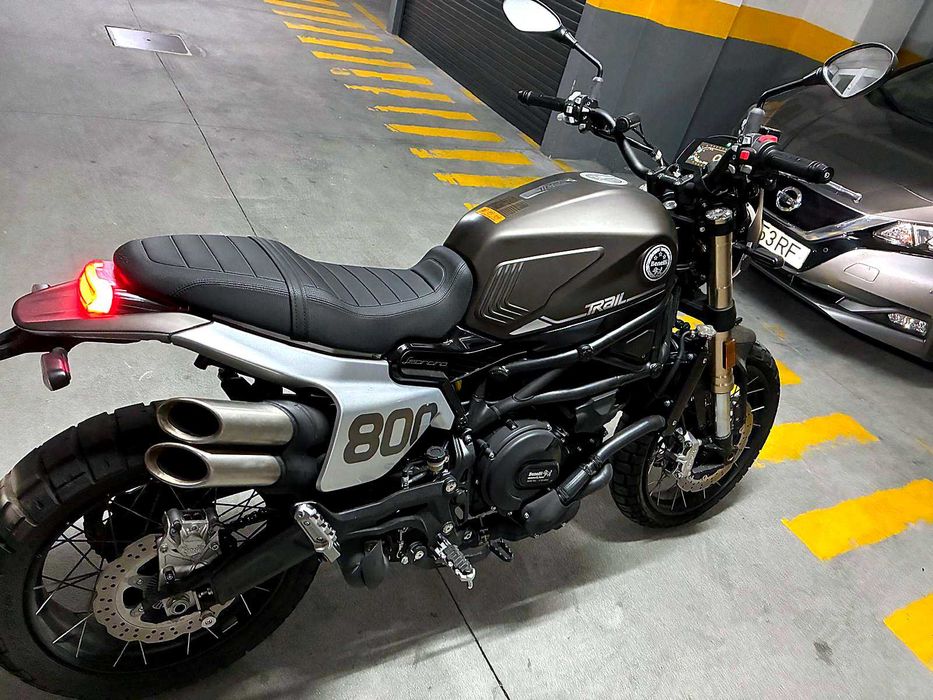 Benelli Leoncino 800 Trail Scrambler