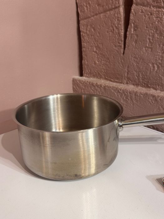 Кастрюля з нержавіючої сталі / Сотейник з нержавіючої сталі