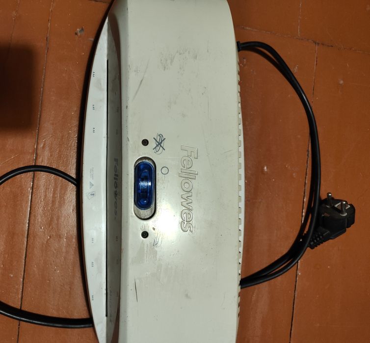 Ламинатор Fellowes