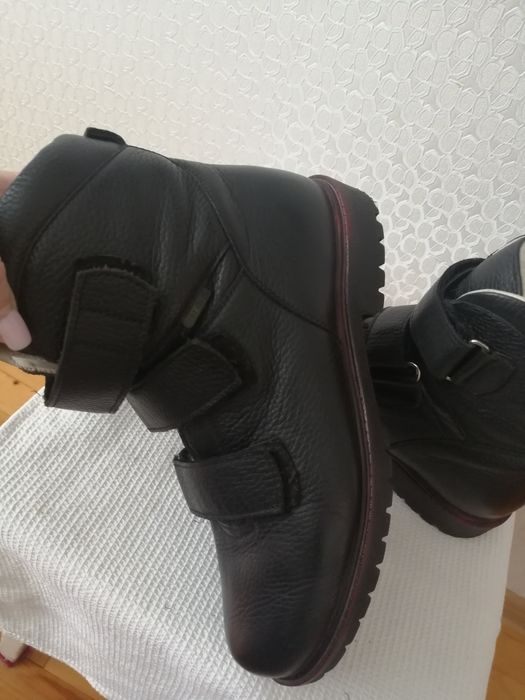 Ортопедичні чоботи. Бренд Valgus. Шкіра+хутро. Розмір 39. Супер стан!