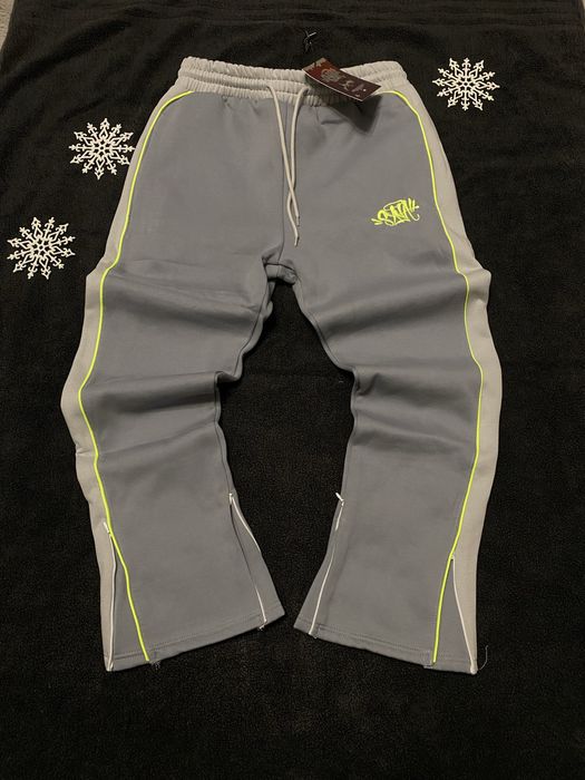 Спортивні штани flared syna world