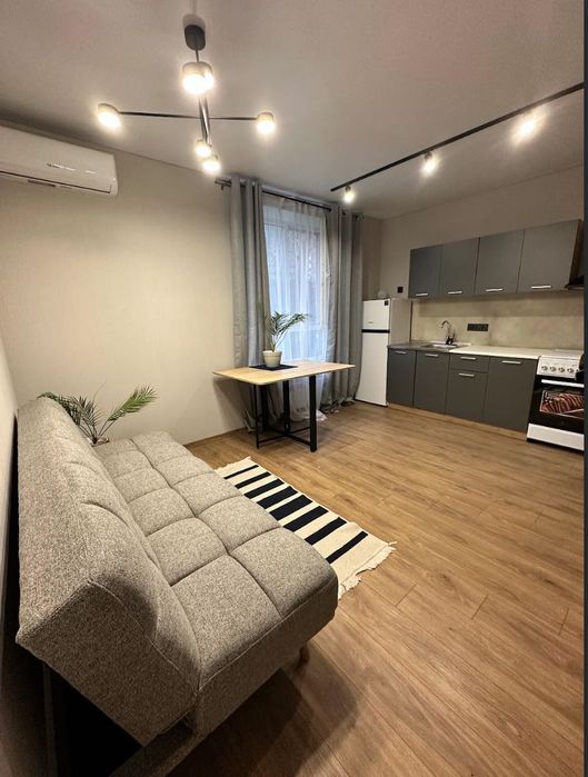 ШОК ЦІНА! Євро-2к квартира з ремонтом та видом на Бучанський парк!