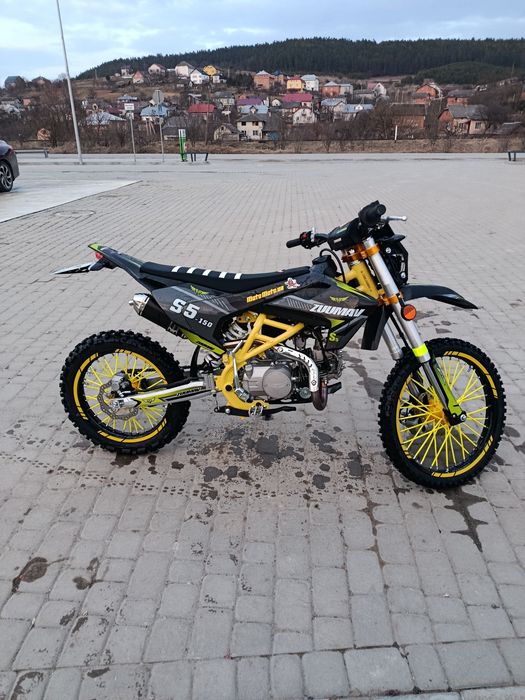 Продається мотоцикл зума 150