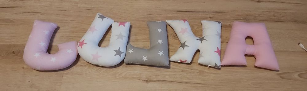 Literki imię uszyte Julka