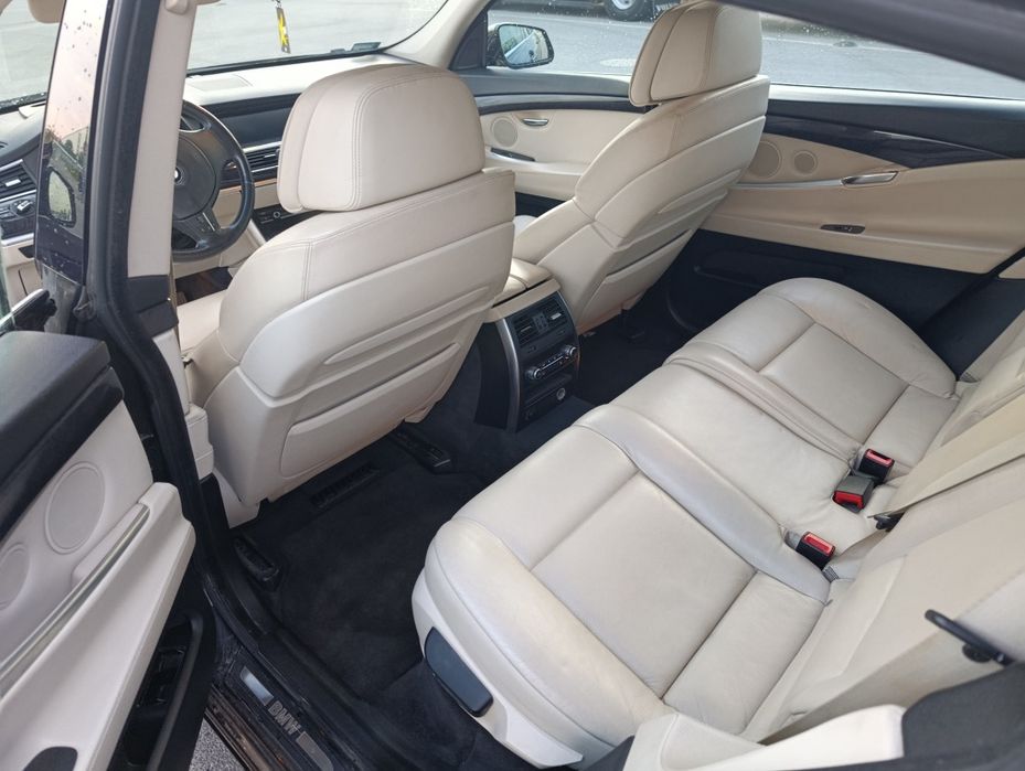 BMW f07 535i 306km