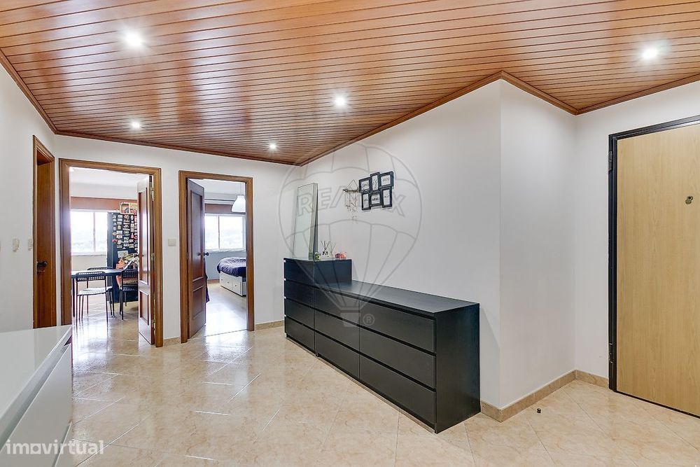 Apartamento T2 para venda — Queluz E Belas, Lisboa