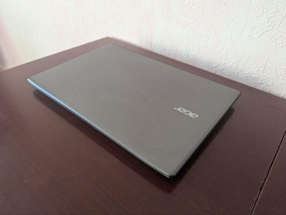 Ноутбук Acer aspire e15