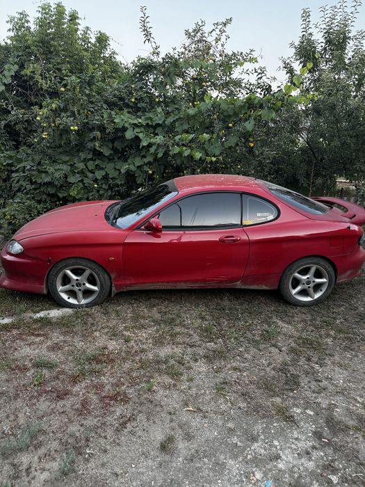 Hyundai Tiburon 1996 VIN KMHJG31FPVU034560 фото оголошення 2 з 10