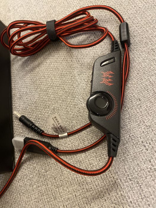 Vende-se PRO GAMING HEADSET Vermelho/Preto