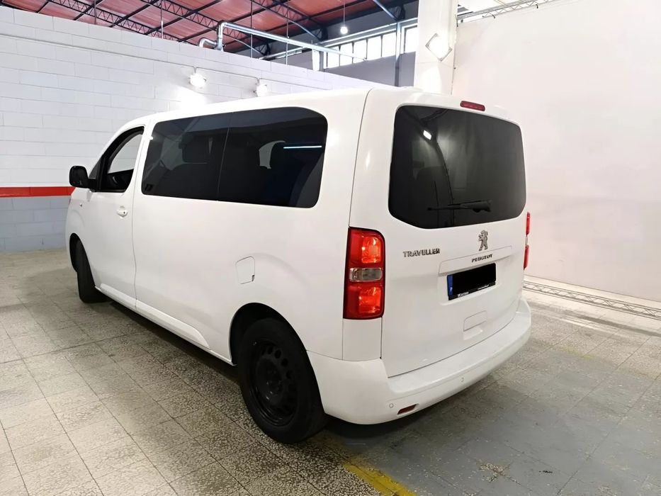 Peugeot Traveller 1.5 BlueHDi L2H1 Active Standard