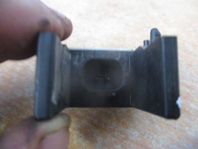 Sensor airbag frente esquerdo TOYOTA Yaris (_P9_)