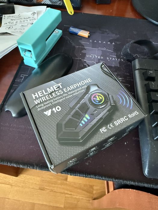 Vendo auricular para moto universal