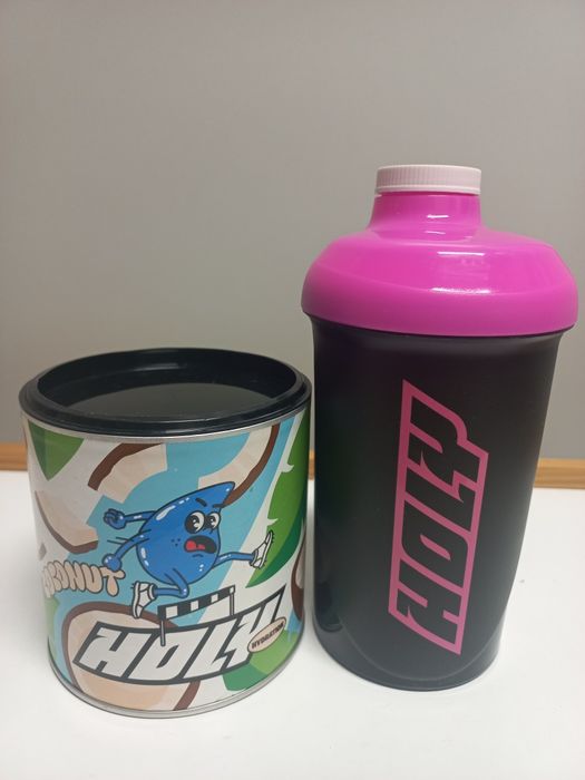 Holy hydration kokos + shaker z logo holy.