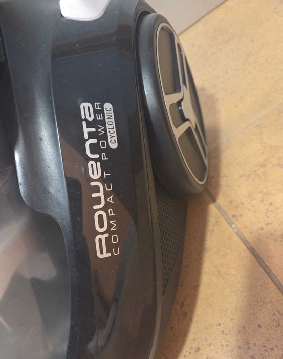 Aspirador ROWENTA Compact Power Cyclonic Classic