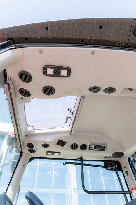 Трактор YTO NLY 1154S