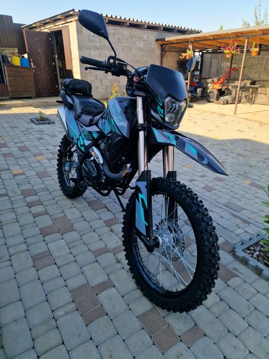 Шенерай CXR 250 C Крос єндуро.