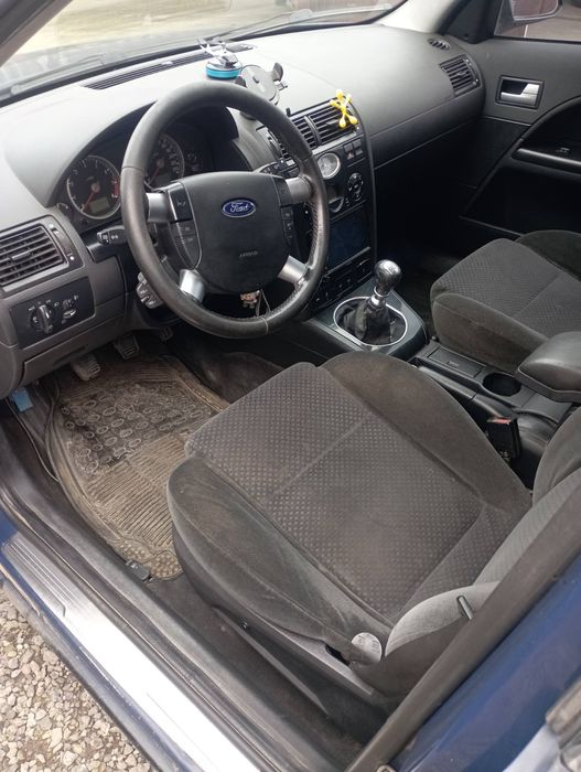 Продам автомобіль Ford Mondeo