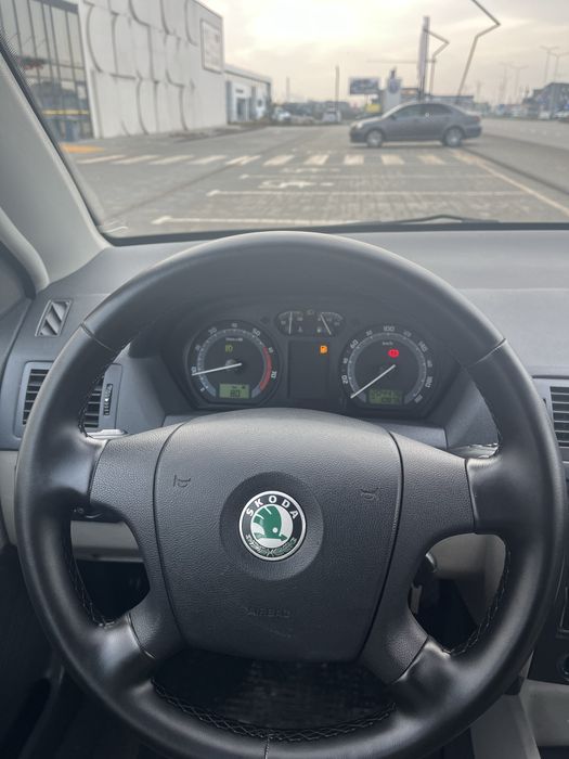 продам Шкода Фабія 2006 1.4 бензин