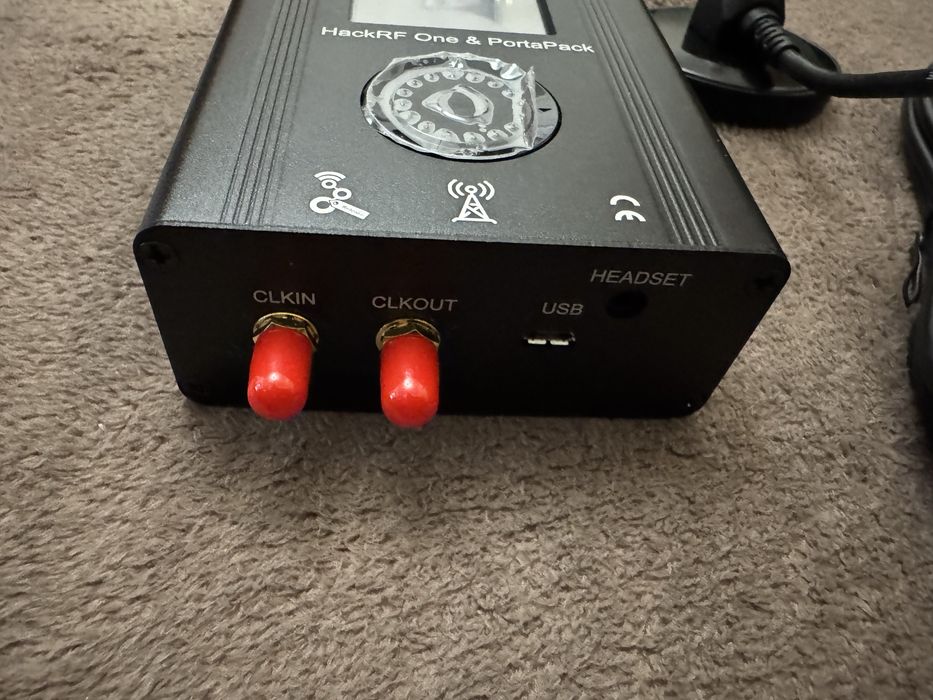 Прилад HackRF One & PortaPack