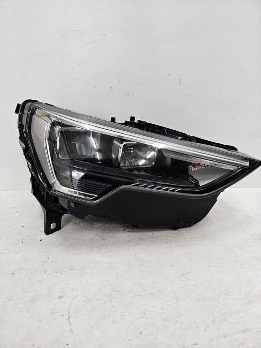 Lampa przód prawa Audi Q3 83A lift full led