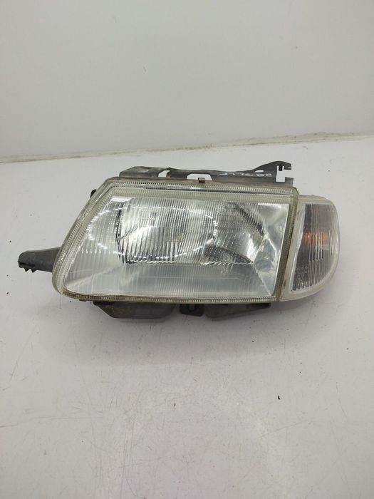 Farol/ Otica Dianteiro Esq Citroën Saxo (S0, S1)