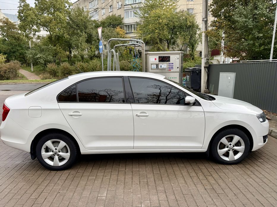 Skoda rapid 2016