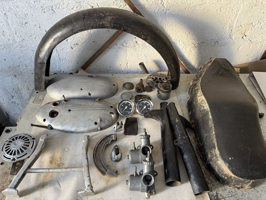 Junak m07 57-58 rok części silnika