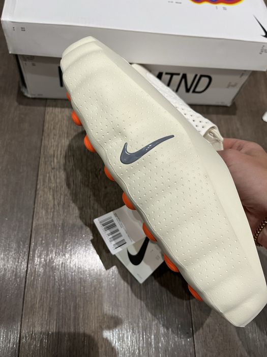 Klapki Nike Mind 42