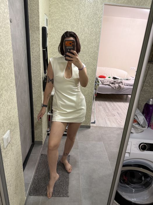 Плаття від Zara