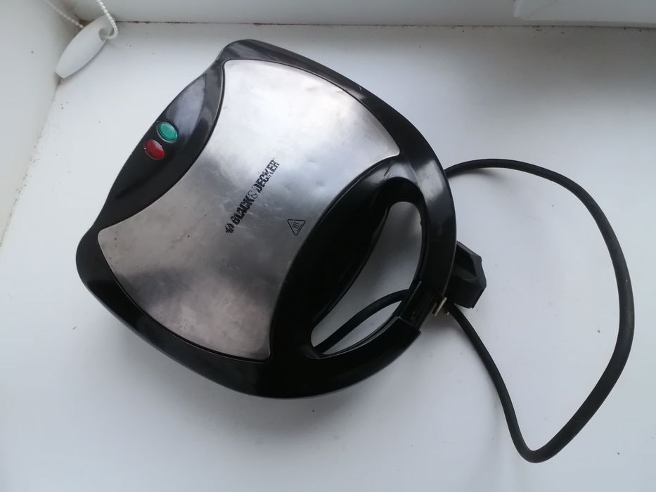 Єлектрогриль  Black & Decker