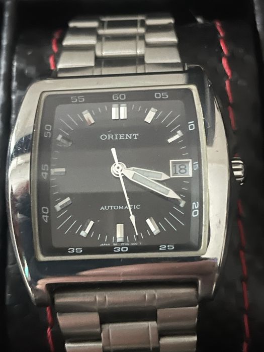 Вінтажні годинники від Orient