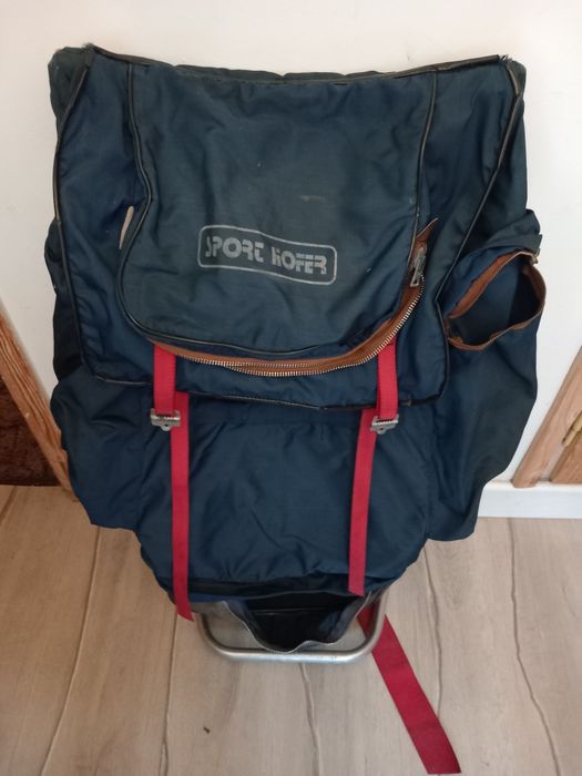 Sprzedam plecak wysokość 85 cm.