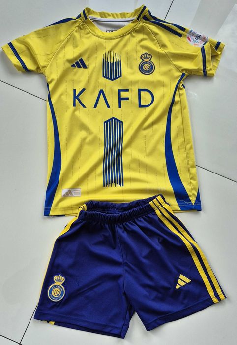 Komplet sportowy "Ronaldo 7" Al Nassr - rozmiar 140